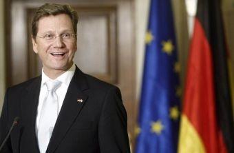 МИД ФРГ: Германия упростит для россиян порядок получения виз